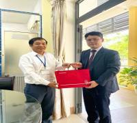 (25.3.13.) 다낭 지역 한국어 채택교 방문